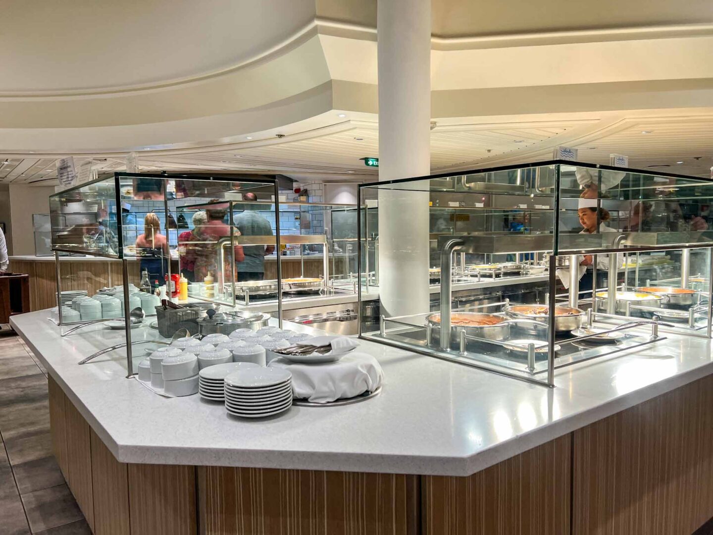 Tui cruise review, buffet restaurant onboard Marella Discovery 2