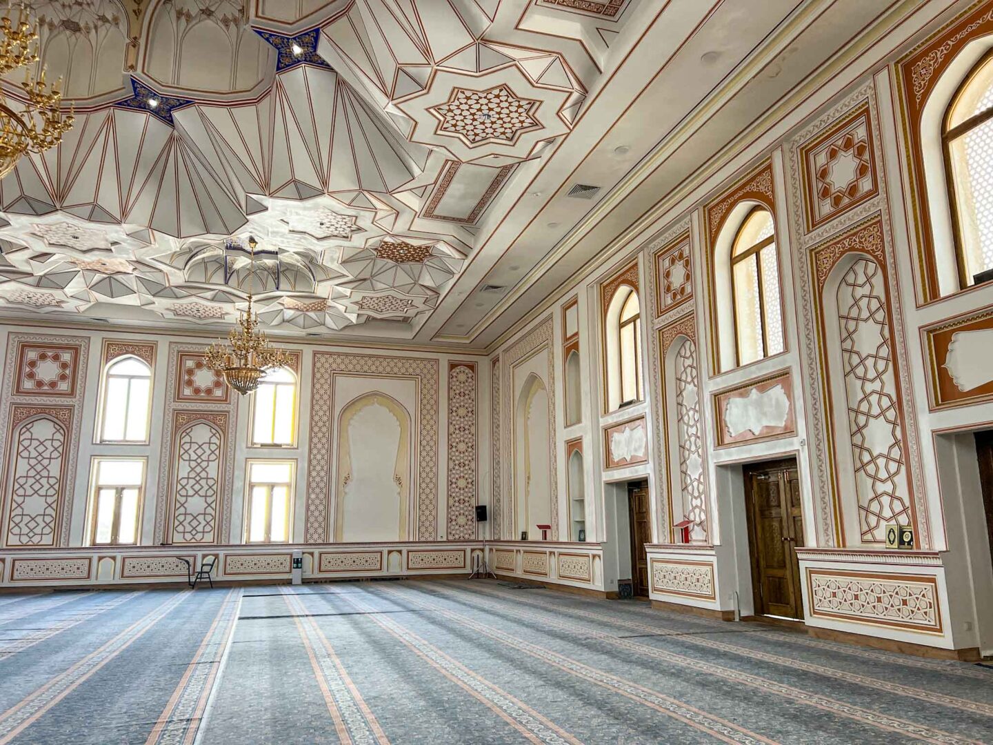 halal travel in Uzbekistan, inside ladies area of mosque in Uzbekistan - halal travel in Uzbekistan, inside ladies area of mosque in Uzbekistan