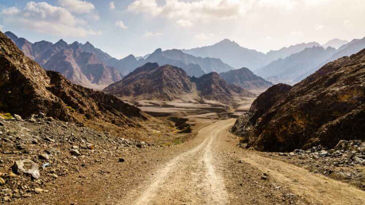 Hatta-Hiking-1 - Hatta day trip, Hatta staycation, Things to do in Hatta