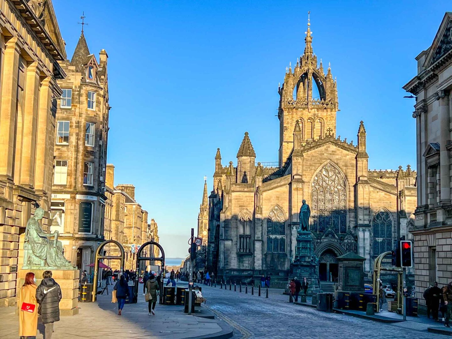 5 day Scotland itinerary, Edinburgh royal mile with blue sky - 5 day Scotland itinerary, Edinburgh royal mile with blue sky