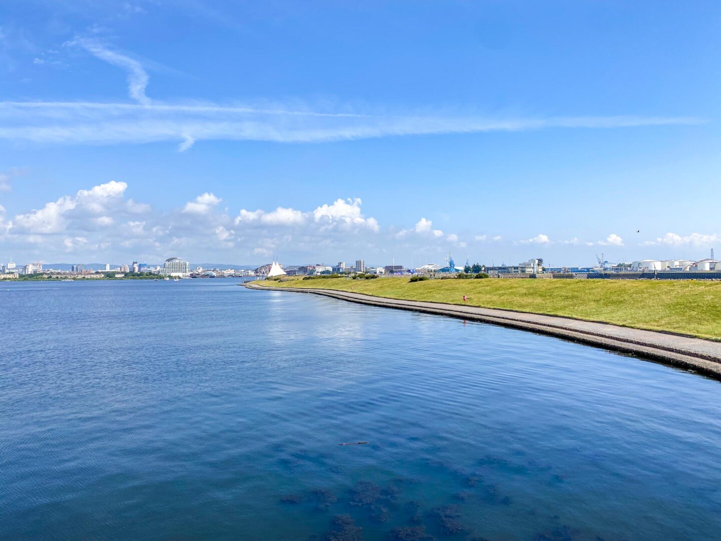Day trips from Cardiff by train, cardiff bay barrage by the water - Day trips from Cardiff by train, cardiff bay barrage by the water