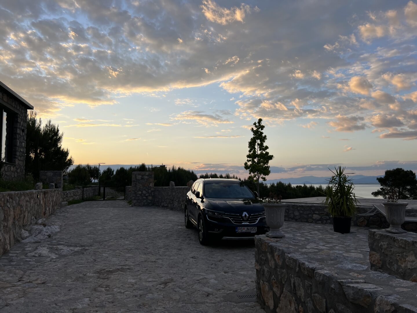 how to get from Montenegro to Albania, hire car and sunset in Albania - how to get from Montenegro to Albania, hire car and sunset in Albania