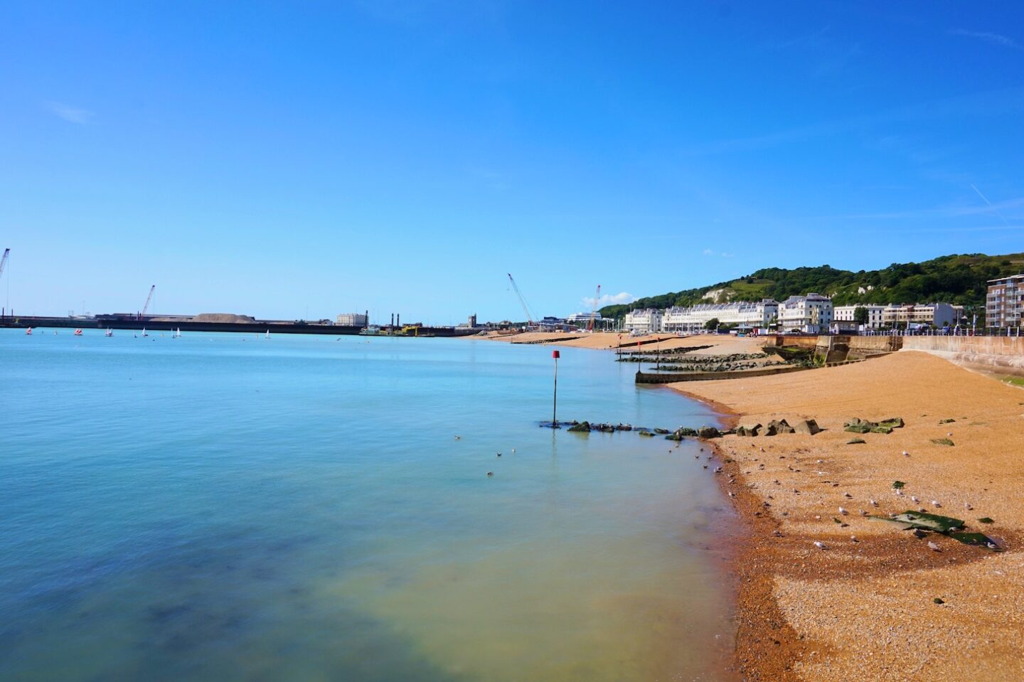 Dover beach and water - Dover beach and water