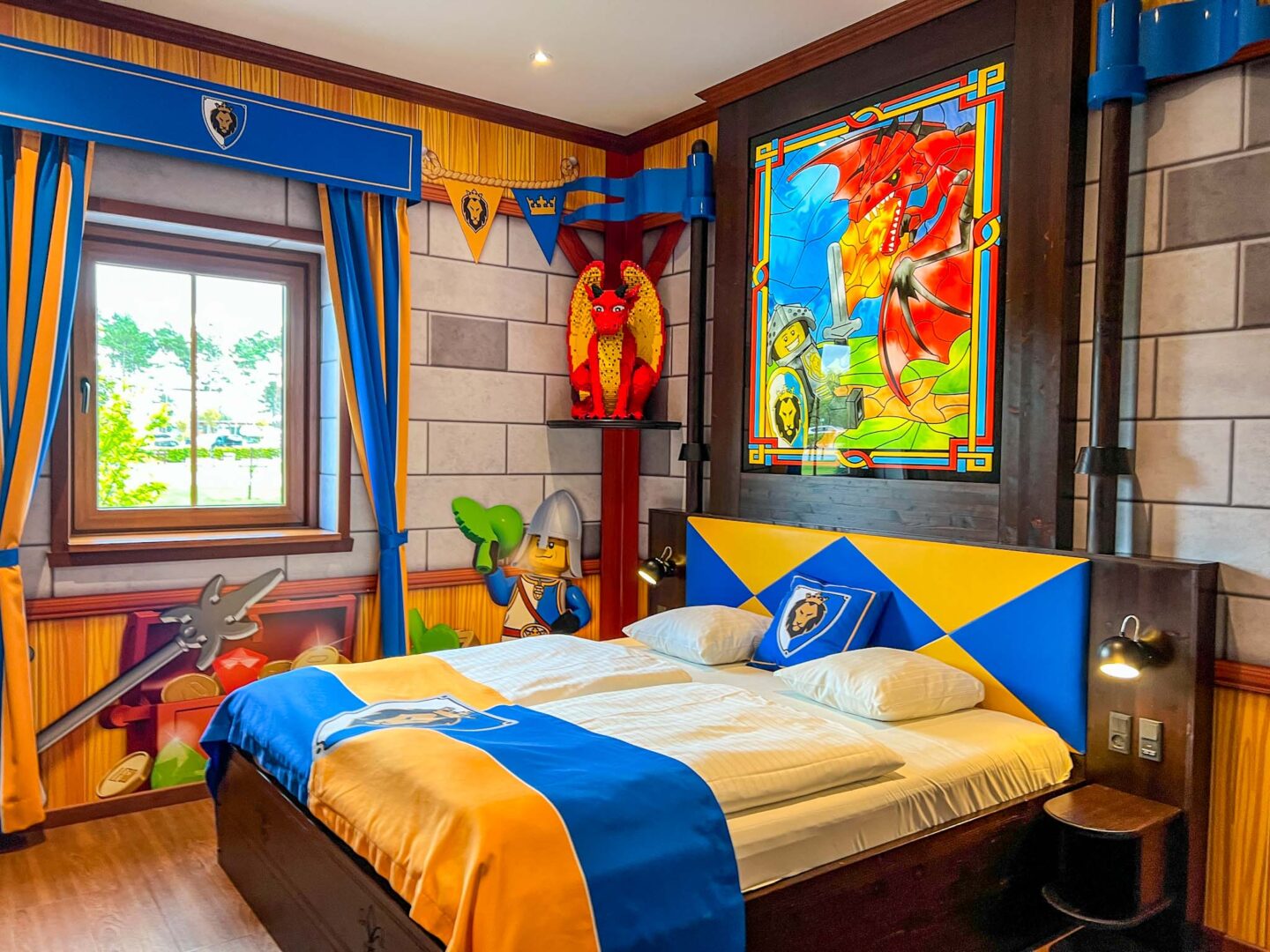 things to do in Billund, LEGOLAND Castle Hotel knights room double bed